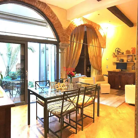 Little Patio Apartment Florence Exterior photo
